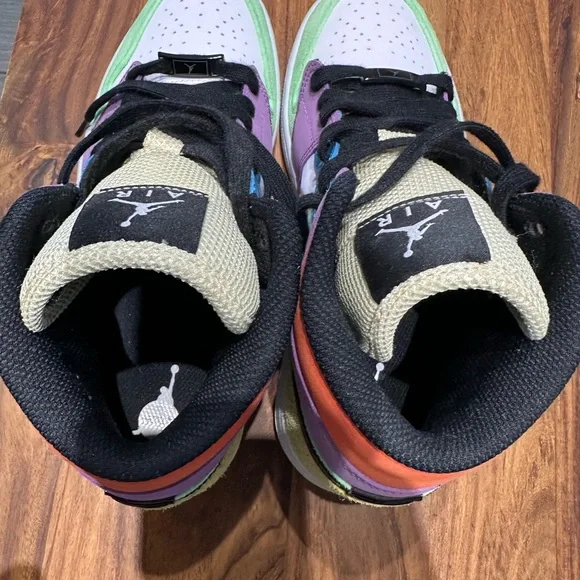 Air Jordan 1 Mid SE Lightbulb - Picture 6 of 7